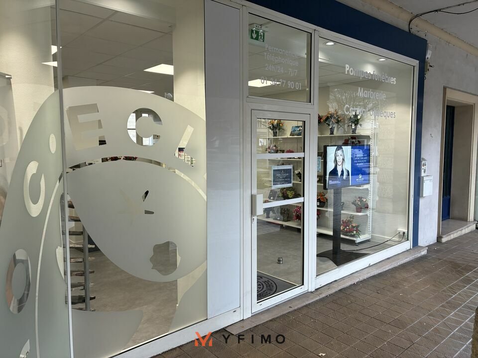 Commerce MANTES-LA-JOLIE - photo 2