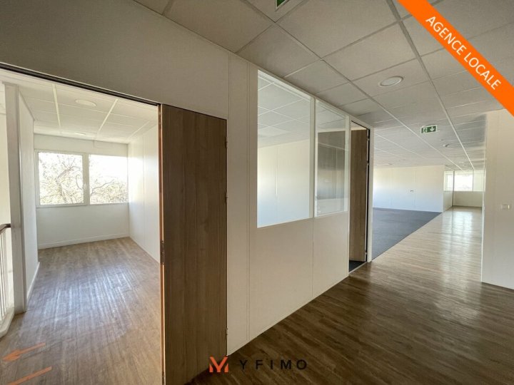 Bureaux AUBERGENVILLE