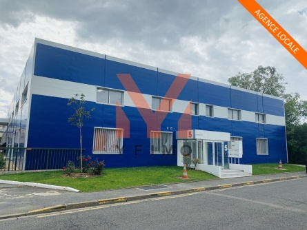 Photo 1 – vente entrepôts et locaux d'activité ACHERES (78260)