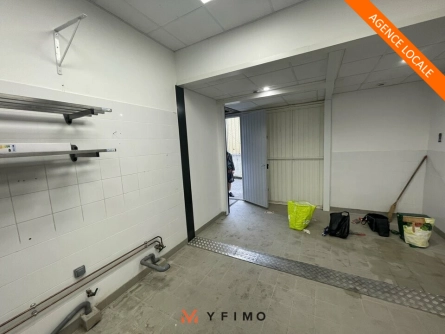 Photo 1 – location entrepôts et locaux d'activité ECQUEVILLY (78920)