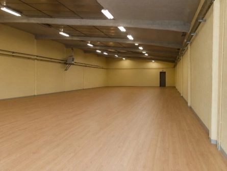 Photo 1 – location commerce	BRIE-COMTE-ROBERT (77170)