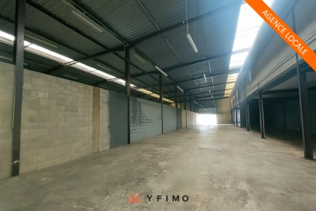 Photo 1 – location entrepôts et locaux d'activité PORCHEVILLE (78440)