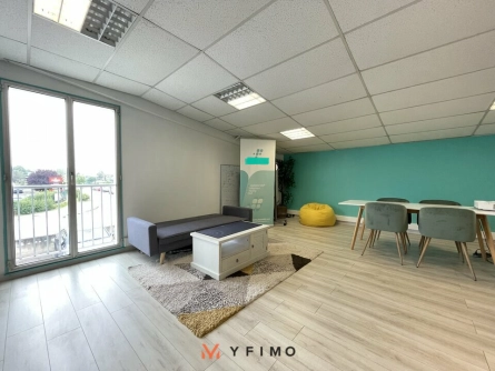 Photo 1 – location bureaux BUCHELAY (78200)