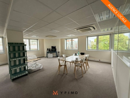 Photo 1 – location bureaux LE PECQ (78230)