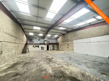 Photo 1 – location entrepôts et locaux d'activité ECQUEVILLY (78920)