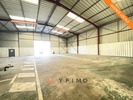 Photo 1 – vente entrepôts et locaux d'activité	LES MUREAUX (78130)