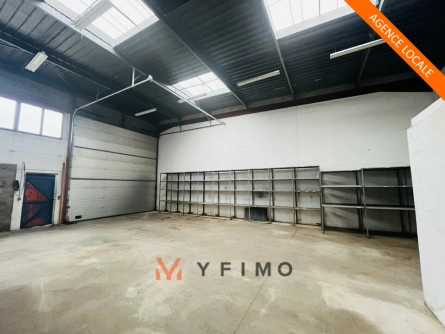 Photo 1 – location entrepôts et locaux d'activité	VERNOUILLET (78540)