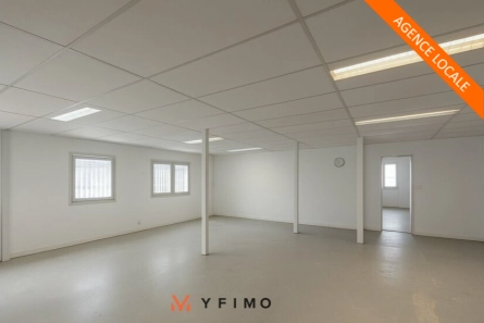 Photo 1 – location entrepôts et locaux d'activité ECQUEVILLY (78920)