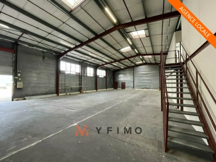 Photo 1 – location entrepôts et locaux d'activité EPONE (78680)