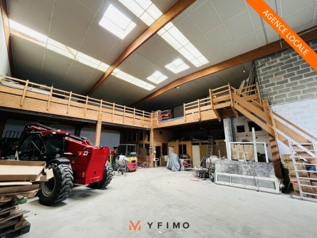 Photo 1 – location entrepôts et locaux d'activité CHANTELOUP LES VIGNES (78570)