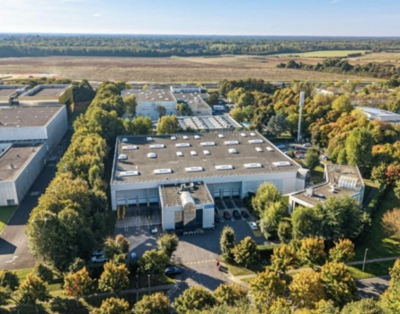 Photo 1 – location entrepôts et locaux d'activité	BUSSY-SAINT-GEORGES (77600)