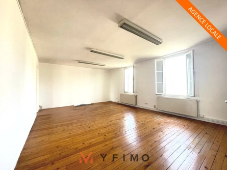 Photo 1 – location bureaux	LES MUREAUX (78130)
