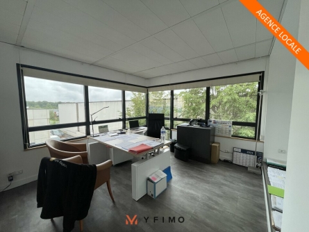 Photo 1 – location bureaux CHAMBOURCY (78240)