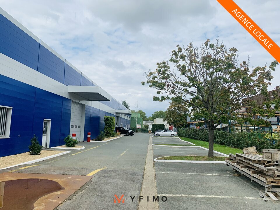 VENTE ENTREPÔTS ET LOCAUX D'ACTIVITÉ ACHERES (78260) | 78_0720 | photo 9