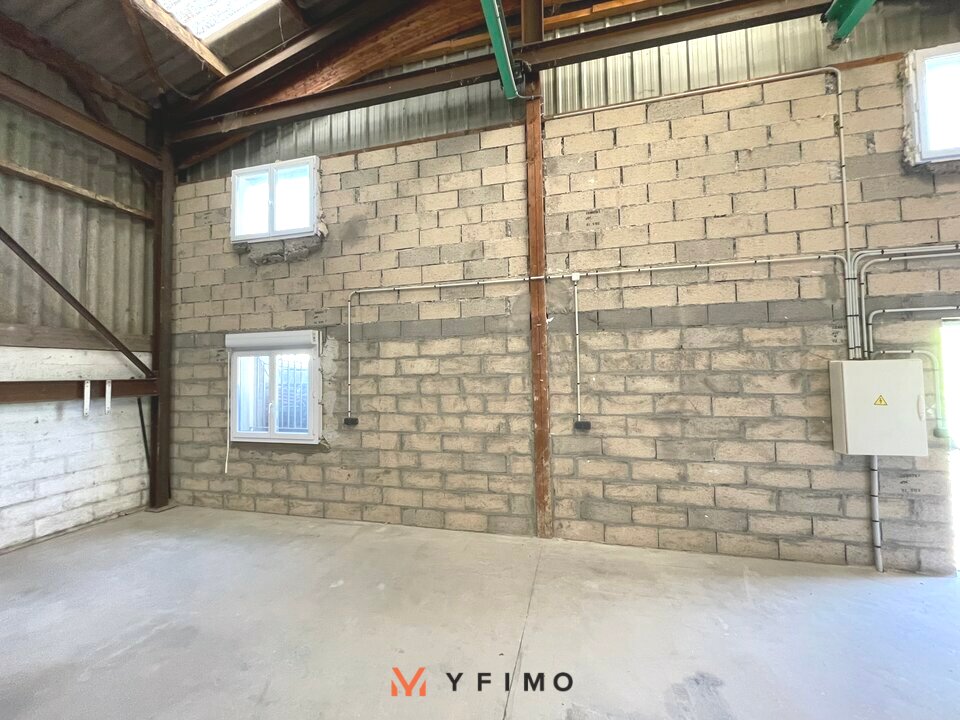 LOCATION ENTREPÔTS ET LOCAUX D'ACTIVITÉ BOUAFLE (78410) | 78_0421 | photo 2