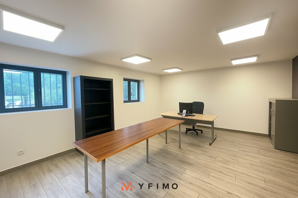 LOCATION ENTREPÔTS ET LOCAUX D'ACTIVITÉ MANTES LA VILLE (78200) | 78_1362 | photo 3