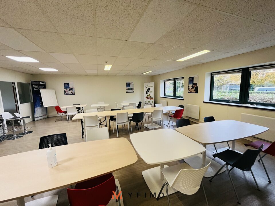 LOCATION ENTREPÔTS ET LOCAUX D'ACTIVITÉ TRAPPES (78190) | 78_1182 | photo 3