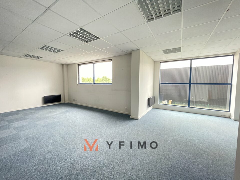 VENTE ENTREPÔTS ET LOCAUX D'ACTIVITÉ AUBERGENVILLE (78410) | 78_1599 | photo 4