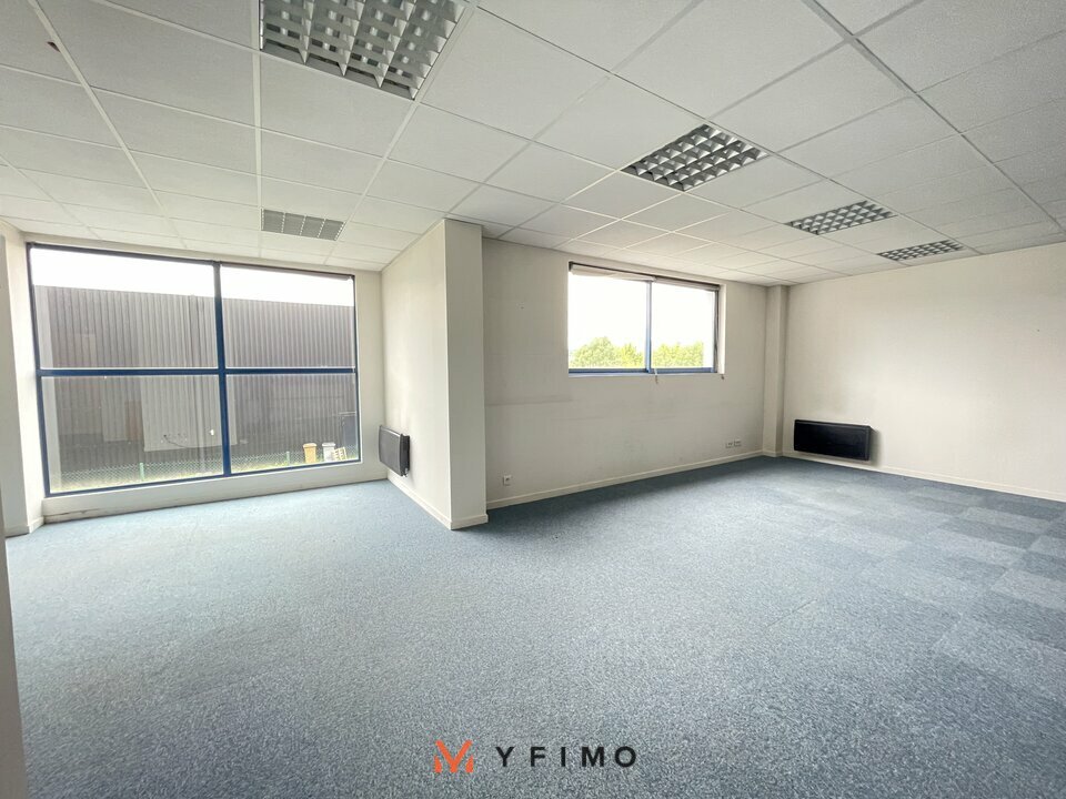 VENTE ENTREPÔTS ET LOCAUX D'ACTIVITÉ AUBERGENVILLE (78410) | 78_1209 | photo 4