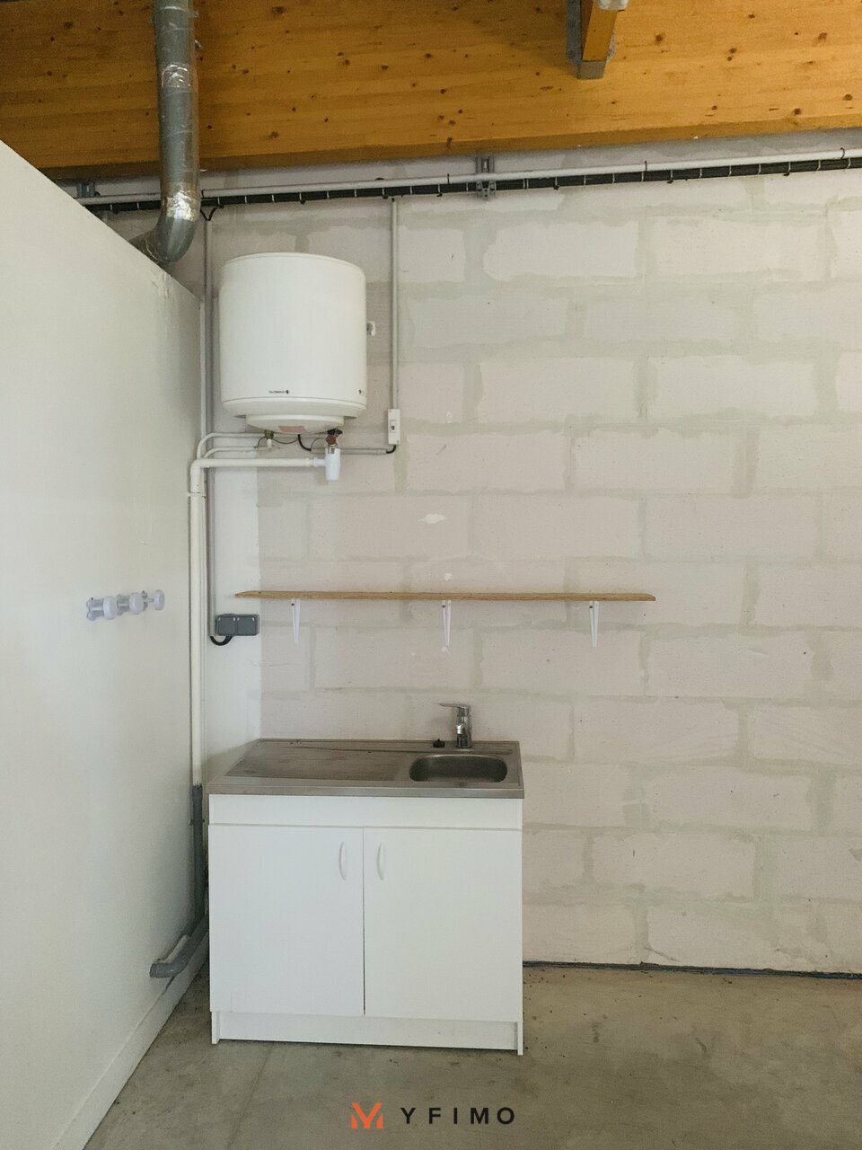 LOCATION ENTREPÔTS ET LOCAUX D'ACTIVITÉ CARRIERES SOUS POISSY (78955) | 78_0322 | photo 3