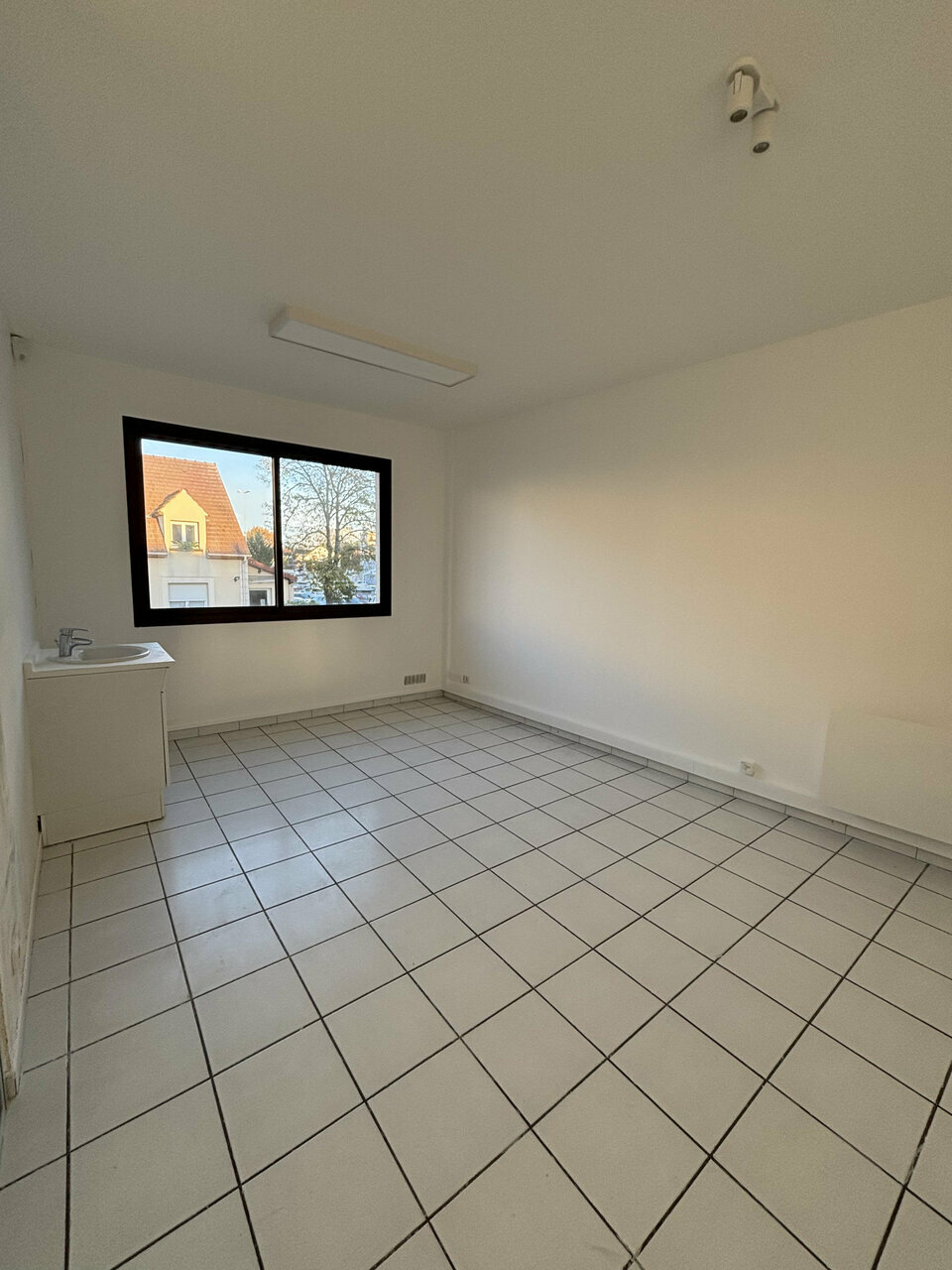LOCATION BUREAUX CONFLANS-SAINTE-HONORINE (78700) | 78_1483 | photo 4