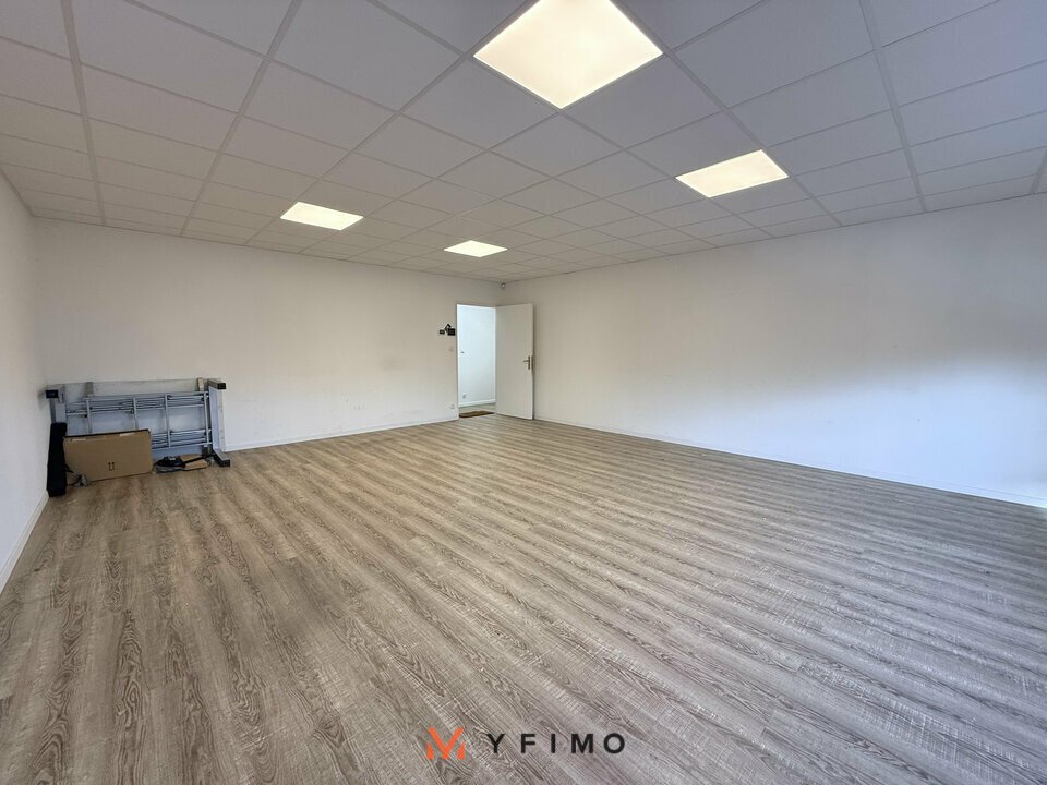 LOCATION BUREAUX VERNOUILLET (78540) | 78_1445 | photo 2