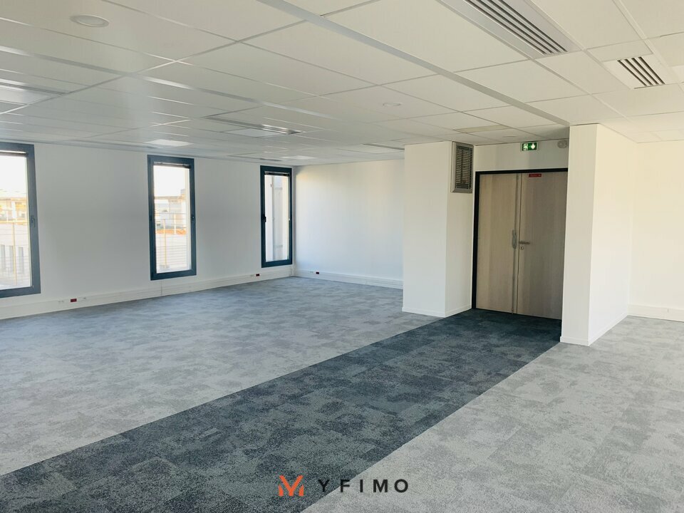 LOCATION BUREAUX MAISONS LAFFITTE (78600) | 78_1326 | photo 2