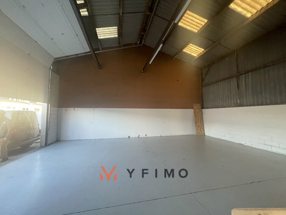 LOCATION ENTREPÔTS ET LOCAUX D'ACTIVITÉ BOUAFLE (78410) | 78_0421 | photo 4