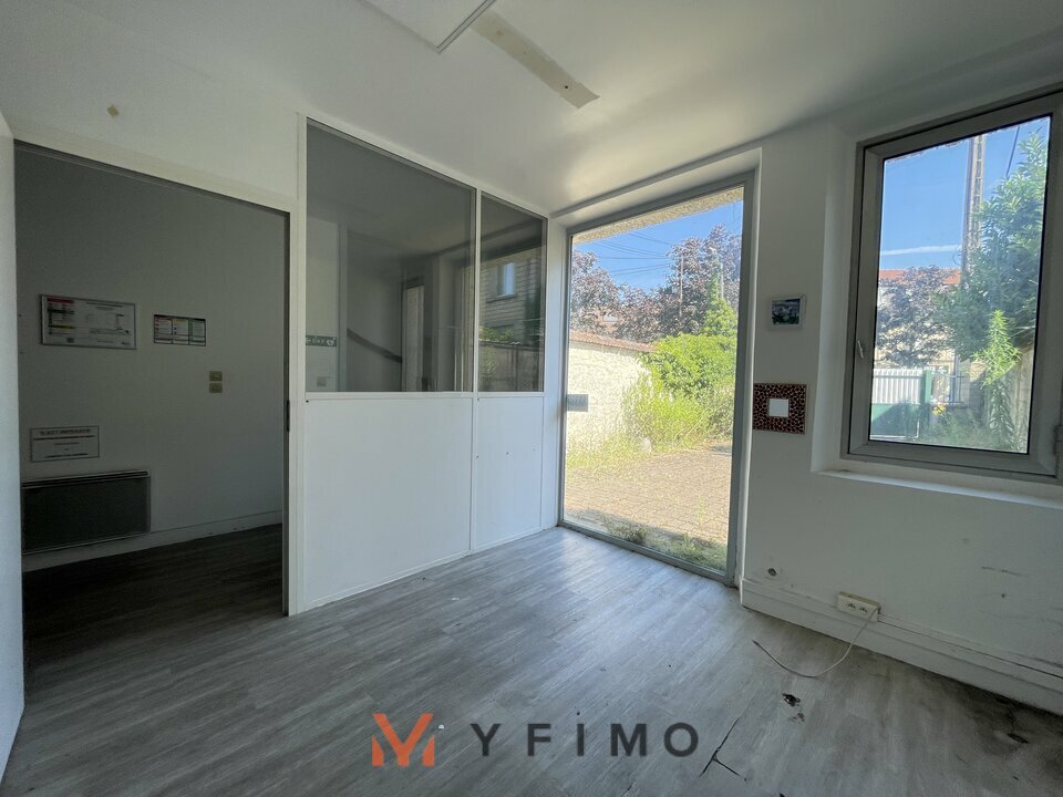 LOCATION COMMERCE MANTES-LA-JOLIE (78200) | 78_1646 | photo 2