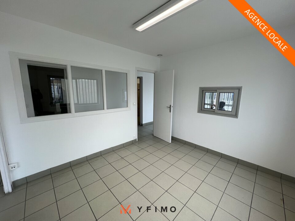 LOCATION ENTREPÔTS ET LOCAUX D'ACTIVITÉ GARGENVILLE (78440) | 78_0427 | photo 9