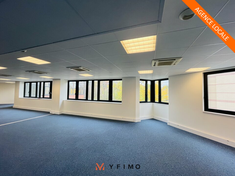 LOCATION BUREAUX MONTIGNY-LE-BRETONNEUX (78180) | 78_1457 | photo 1