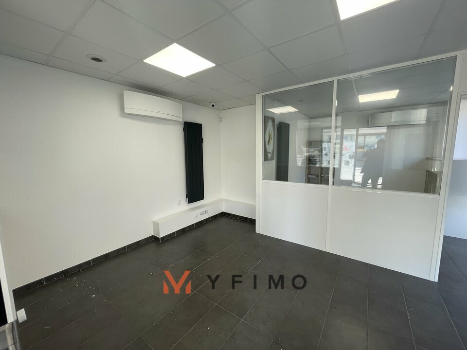 VENTE COMMERCE ECQUEVILLY (78920) | 78_1579 | photo 2