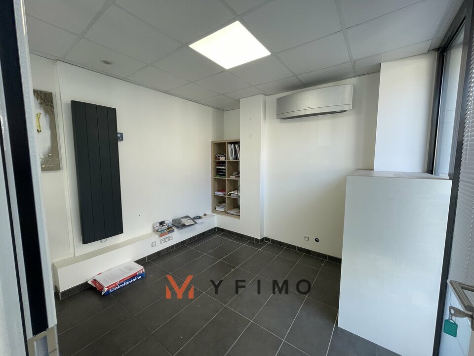 VENTE COMMERCE ECQUEVILLY (78920) | 78_1579 | photo 3