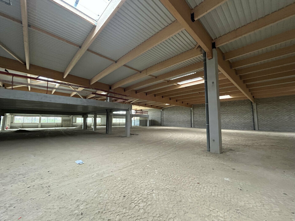 VENTE ENTREPÔTS ET LOCAUX D'ACTIVITÉ TREMBLAY EN FRANCE (93290) | 93_0072 | photo 4