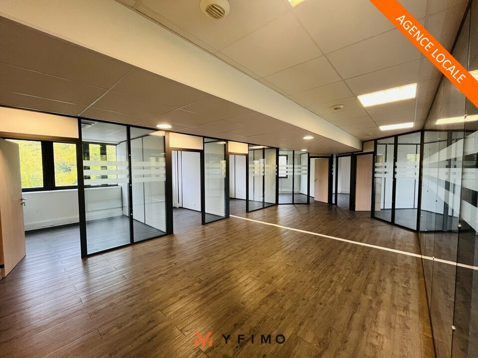 LOCATION BUREAUX MONTIGNY-LE-BRETONNEUX (78180) | 78_1459 | photo 1