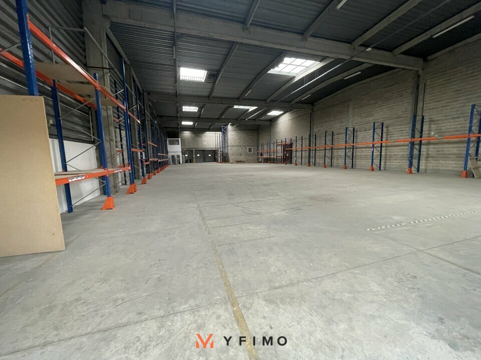 LOCATION ENTREPÔTS ET LOCAUX D'ACTIVITÉ EPONE (78680) | 78_0634 | photo 2