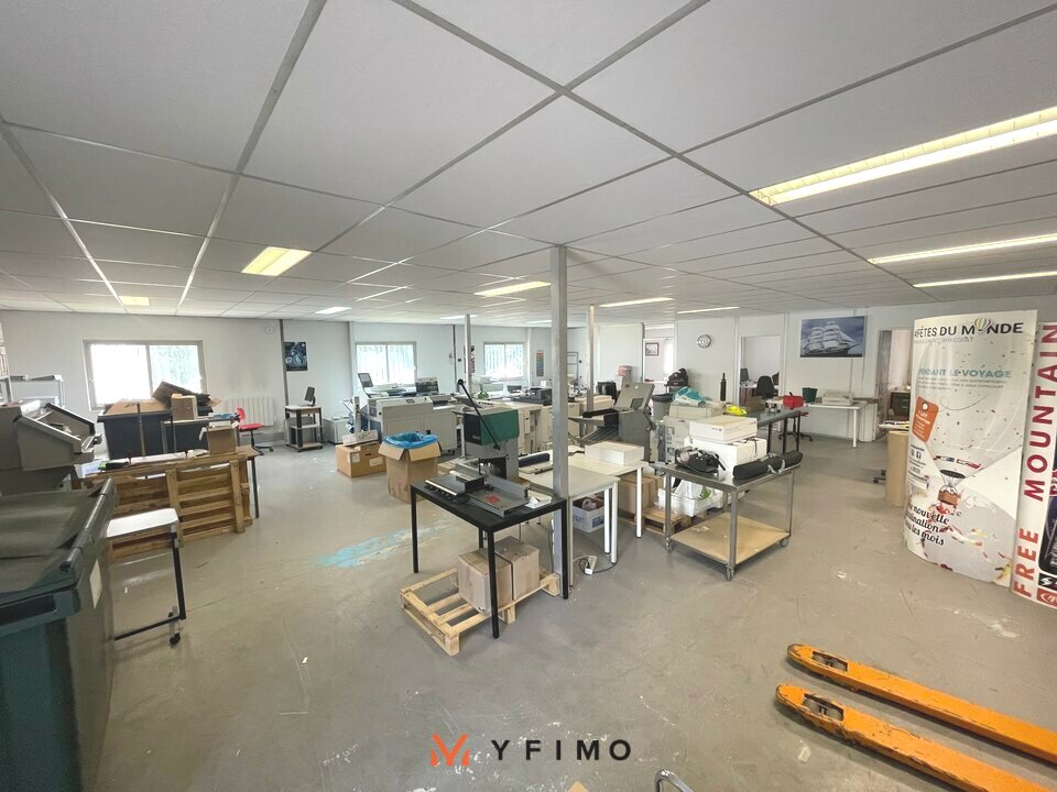 LOCATION ENTREPÔTS ET LOCAUX D'ACTIVITÉ ECQUEVILLY (78920) | 78_1371 | photo 2