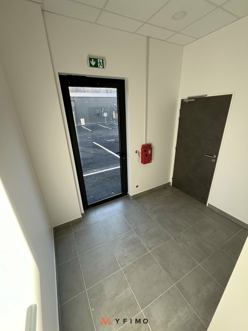 LOCATION ENTREPÔTS ET LOCAUX D'ACTIVITÉ LES MUREAUX (78130) | 78_1505 | photo 4