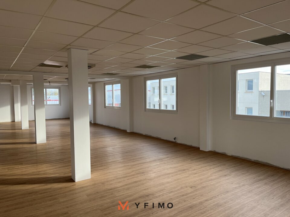 LOCATION BUREAUX BUC (78530) | 78_0957 | photo 4