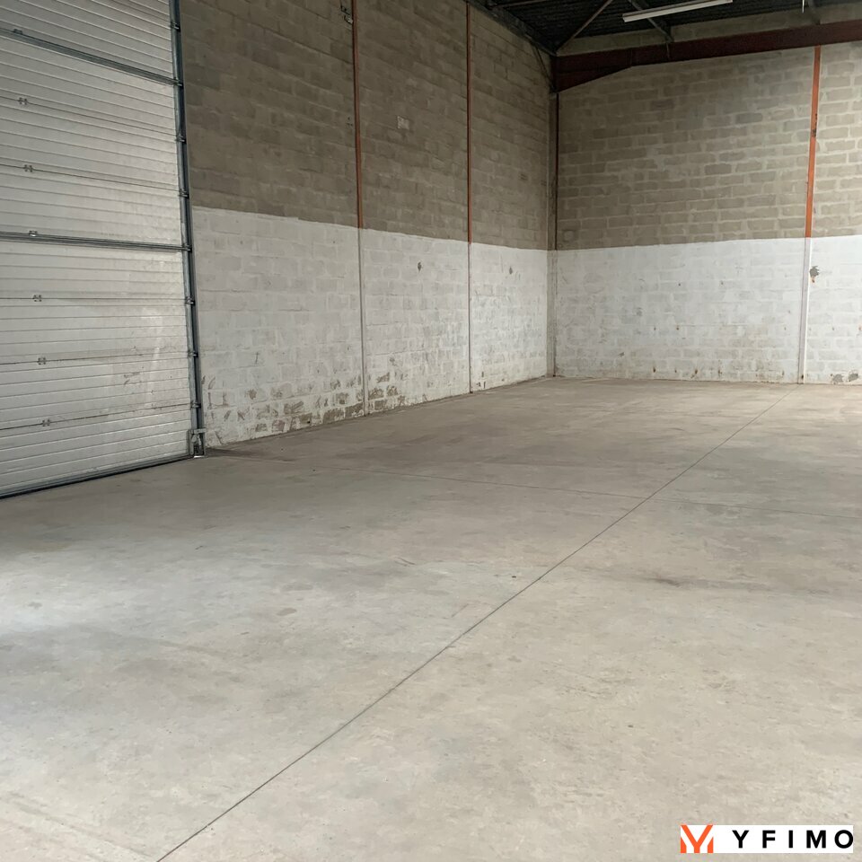 LOCATION ENTREPÔTS ET LOCAUX D'ACTIVITÉ VERNOUILLET (78540) | 78_0032 | photo 3