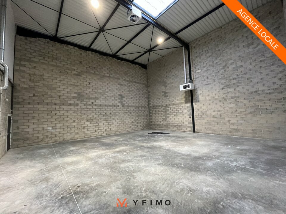 LOCATION ENTREPÔTS ET LOCAUX D'ACTIVITÉ AUBERGENVILLE (78410) | 78_0425 | photo 1