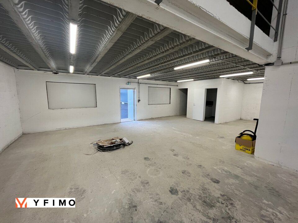 LOCATION ENTREPÔTS ET LOCAUX D'ACTIVITÉ LES MUREAUX (78130) | 78_0527 | photo 6