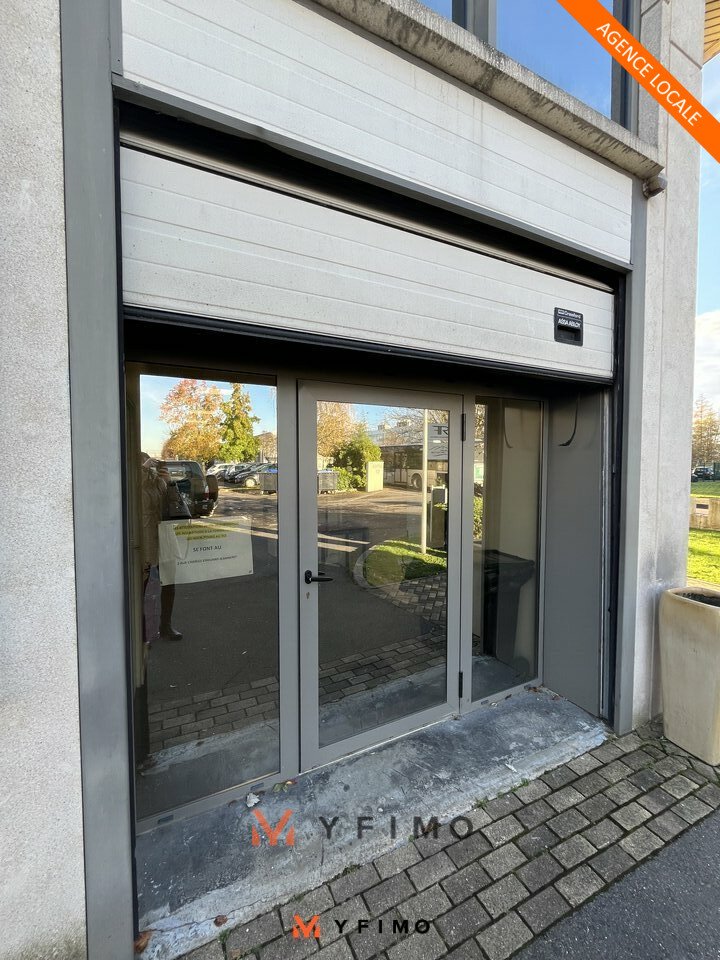 LOCATION ENTREPÔTS ET LOCAUX D'ACTIVITÉ POISSY (78300) | 78_1576 | photo 2