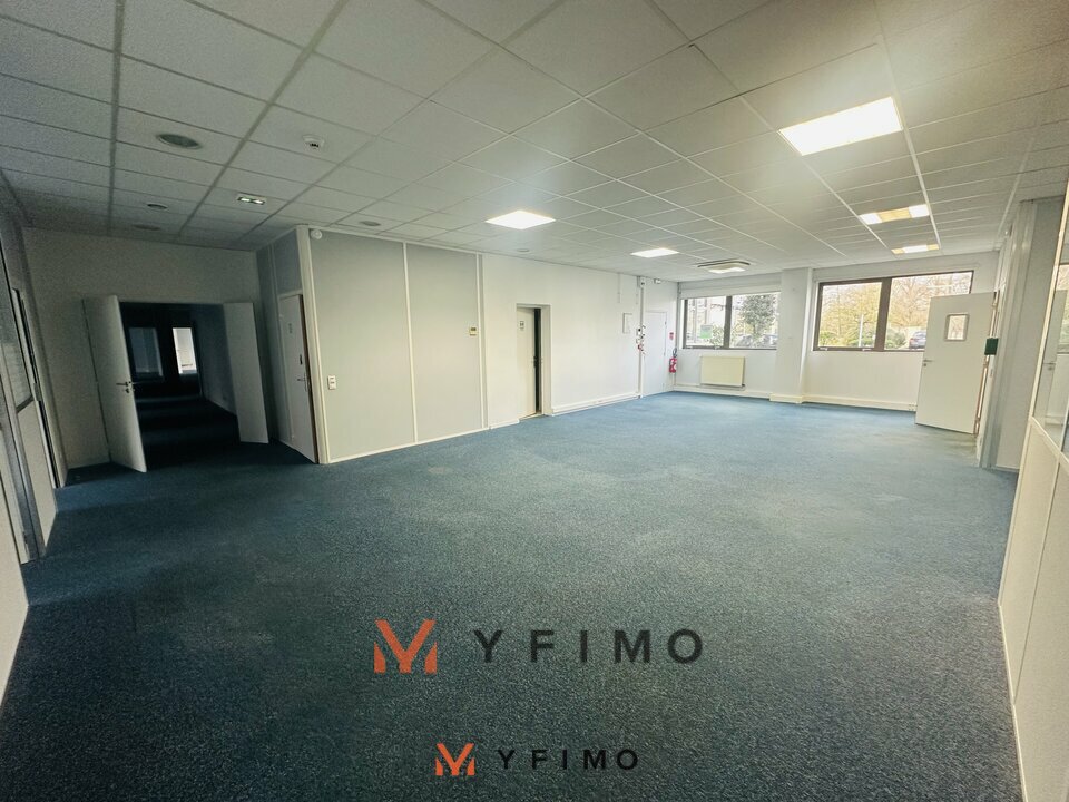 LOCATION ENTREPÔTS ET LOCAUX D'ACTIVITÉ POISSY (78300) | 78_1576 | photo 5