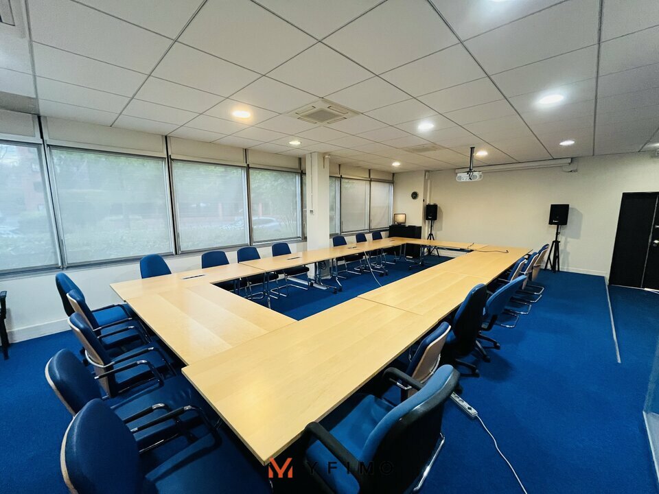 LOCATION ENTREPÔTS ET LOCAUX D'ACTIVITÉ MEUDON (92190) | 92_0067 | photo 2