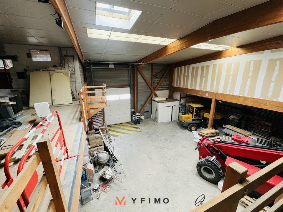 LOCATION ENTREPÔTS ET LOCAUX D'ACTIVITÉ CHANTELOUP LES VIGNES (78570) | 78_1398 | photo 2