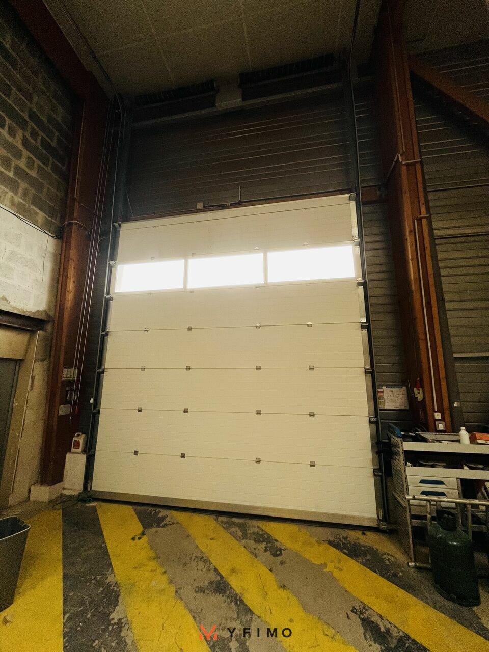 LOCATION ENTREPÔTS ET LOCAUX D'ACTIVITÉ CHANTELOUP LES VIGNES (78570) | 78_1398 | photo 4