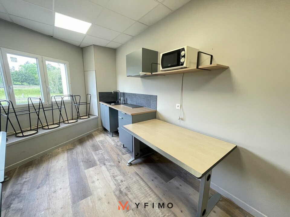 LOCATION ENTREPÔTS ET LOCAUX D'ACTIVITÉ MANTES-LA-VILLE (78711) | 78_1347 | photo 2