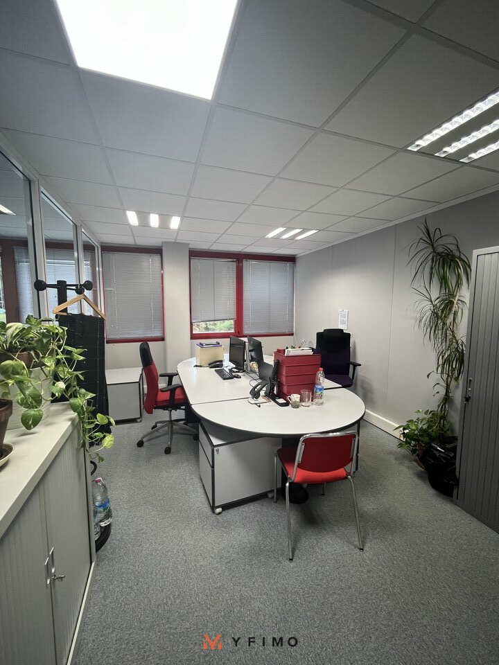 LOCATION ENTREPÔTS ET LOCAUX D'ACTIVITÉ TRAPPES (78190) | 78_1425 | photo 4