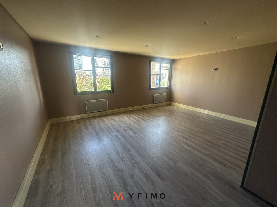 LOCATION BUREAUX POISSY (78300) | 78_1515 | photo 2